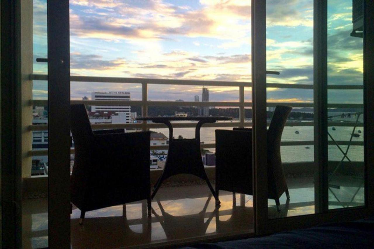 View Talay 6 Apartment Pattaya Luaran gambar