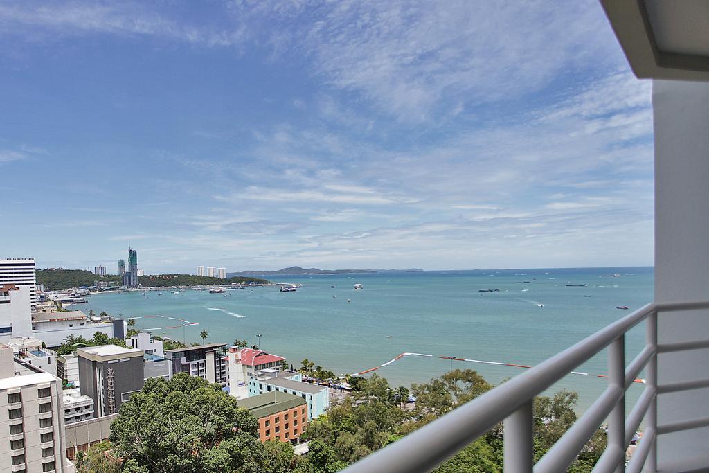 View Talay 6 Apartment Pattaya Luaran gambar