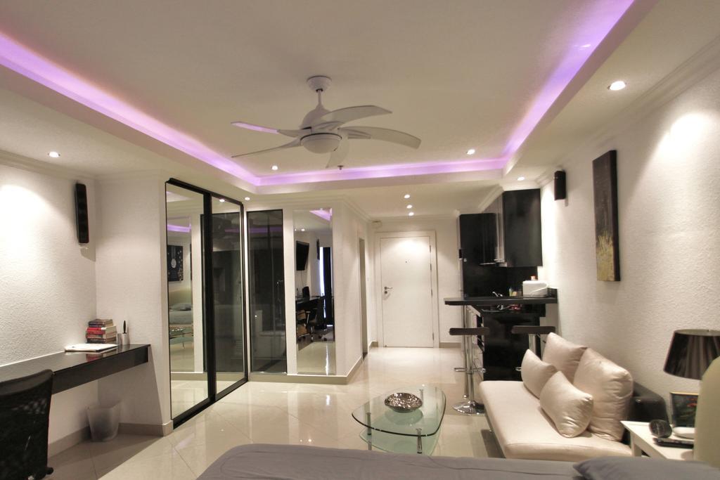 View Talay 6 Apartment Pattaya Luaran gambar
